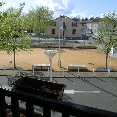 Hotel Bar Des Arenes Pontonx-sur-lʼAdour Exterior foto